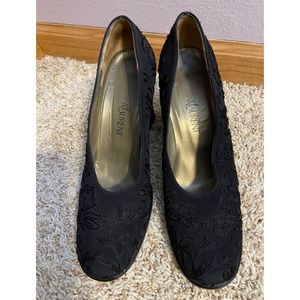 Yves Saint Laurent Black Shoes